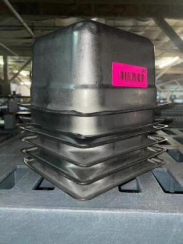 DESCRIPTION: (6) 1/6 SIZE STAINLESS INSERTS. ADDITIONAL INFORMATION 4" DEEP LOCATION: BAY 7 THIS LOT IS: SOLD BY THE PIECE QTY: 6