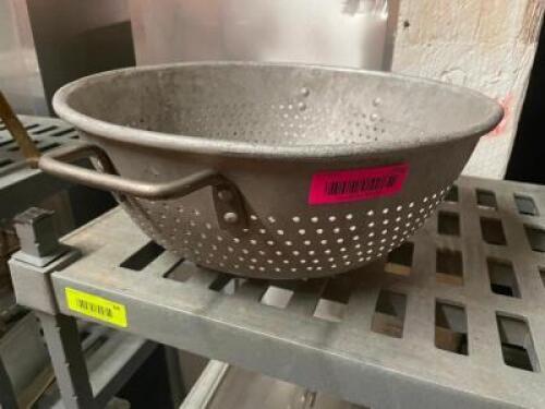 DESCRIPTION: 14" COLANDER LOCATION: BAY 7 QTY: 1