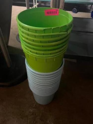 DESCRIPTION: (15) GREEN AND BLUE PLASTIC PALES. LOCATION: BAY 7 THIS LOT IS: ONE MONEY QTY: 1