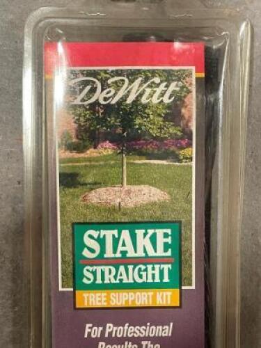 DEWITT (10) - CT. BOX OF STAKE STRAIGHT TREE SUPPORT KITS GOOD CONDITION. SEE PHOTOS.
