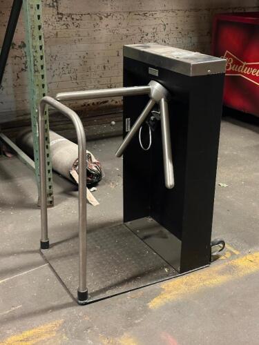 PORTABLE TURNSTILE