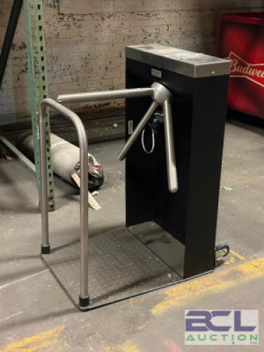 PORTABLE TURNSTILE