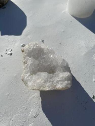 SMALL WHITE GEODE CHUNK