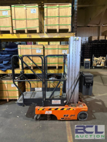 12 FT. AERIAL 500 CAP. MAN LIFT