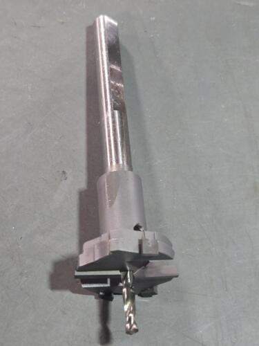 DESCRIPTION: (1) DOOR KNOB PROFILE ROUTER BRAND/MODEL: WESTWARD 16Y630 SIZE: 2-1/8" DIA RETAIL$: $117.17 QTY: 1