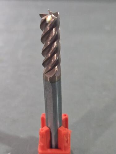 DESCRIPTION: (4) CARBIDE SQ END MILL BRAND/MODEL: FULLERTON 37544CR015 SIZE: 1/4" DIA 1/4" LOC RETAIL$: $137.80 QTY: 4