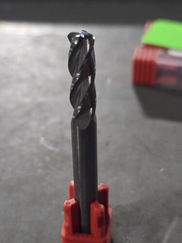 DESCRIPTION: (4) SOLID CARBIDE GENRAL PURPOSE END MILL BRAND/MODEL: FULLERTON 31691 SIZE: 1/4" DIA 3/4" LOC 0.0600" RAD RETAIL$: $116.58 QTY: 4
