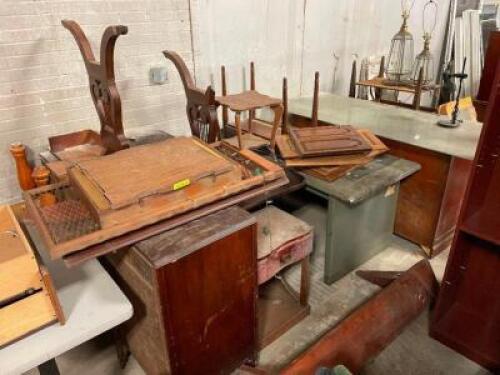 LARGE ASSORTMENT OF VINTAGE FURNITURE PLEASE NOTE THAT THIS FURNITURE HAS MOLD ON IT. SOLD AS SET.