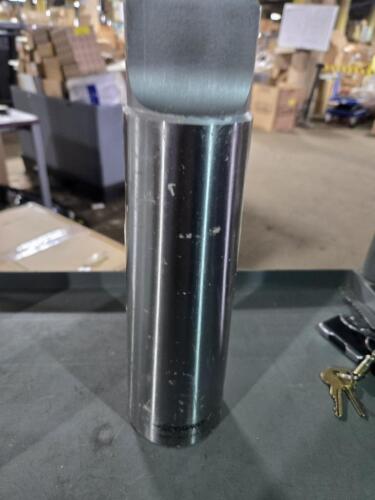 DESCRIPTION: (1) MORSE TAPER REDUCING SLEEVE BRAND/MODEL: ACCUPRO 92301886 SIZE: MT7 OUTSIDE MT6 INSIDE RETAIL$: $606.67 QTY: 1