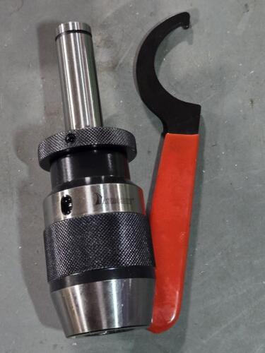 DESCRIPTION: (1) KEYLESS DRILL CHUCK BRAND/MODEL: VC 73547937 SIZE: 0 TO 1/2" CAPACITY RETAIL$: $249.46 QTY: 1
