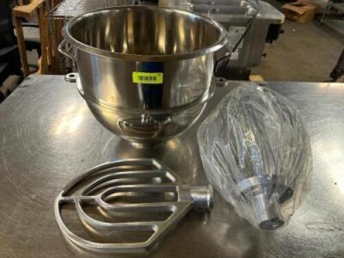 DESCRIPTION 30 QT STAINLESS MIXING BOWL W/ (3) ATTACHMENTS. SIZE 30QT LOCATION BAY 6 QTY 1