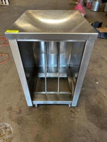 DESCRIPTION 20" X 24" STAINLESS COUNTER UNIT SIZE 20" X 24" LOCATION BAY 6 QTY 1