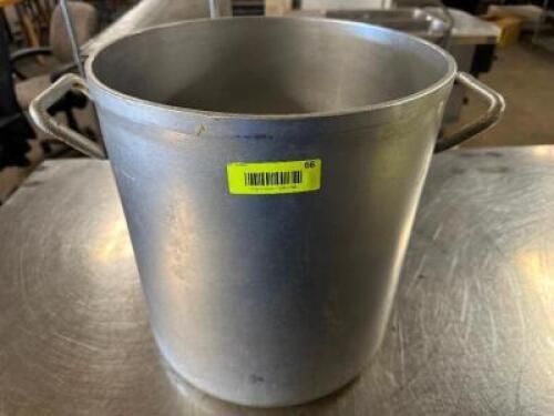 DESCRIPTION 40 QT STOCK POT LOCATION BAY 6 QTY 1
