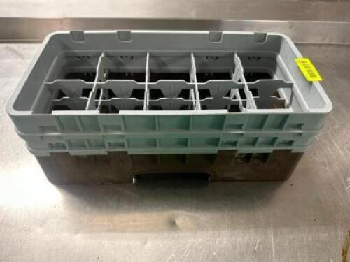 DESCRIPTION (2) PLASTIC SILVERWARE CADDYS THIS LOT IS: SOLD BY THE PIECE LOCATION BAY 6 QTY 3