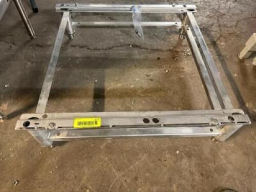 DESCRIPTION 24" X 24" STAINLESS EQUIPMENT RISER STAND. LOCATION BAY 6 QTY 1