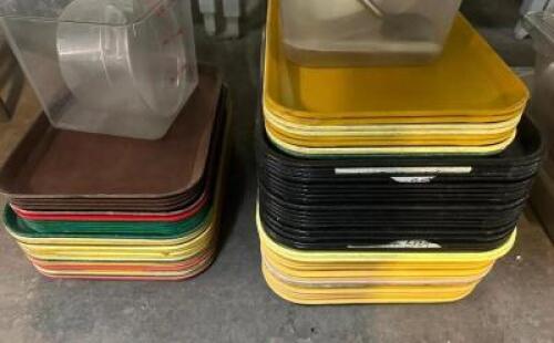 DESCRIPTION (1) LOT OF ASSORTED PLASTIC TRAYS THIS LOT IS: ONE MONEY LOCATION BAY 6 QTY 1