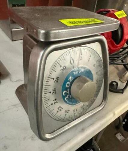 DESCRIPTION TAYLOR 32" PORTION SCALE. BRAND / MODEL: TAYLOR LOCATION BAY 6 QTY 1