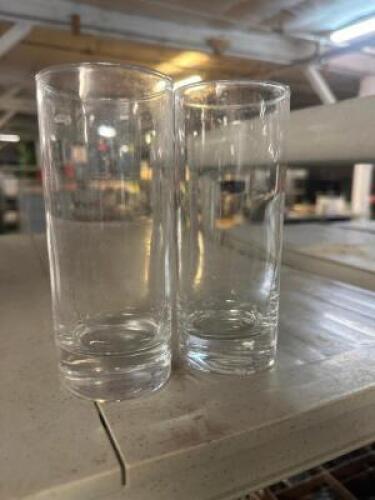 DESCRIPTION GLASS RACK W/ CONTENTS - ASSORTED BAR GLASSES. THIS LOT IS: ONE MONEY LOCATION BAY 6 QTY 1