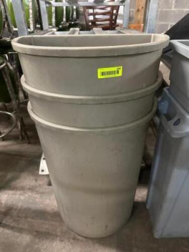 DESCRIPTION (3) 20 GALLON BAR SIDE TRASH CANS THIS LOT IS: SOLD BY THE PIECE LOCATION BAY 6 QTY 3