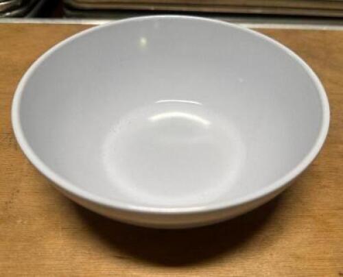 DESCRIPTION (60) 6" PLASTIC BOWLS THIS LOT IS: SOLD BY THE PIECE SIZE 6" LOCATION BAY 6 QTY 60