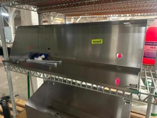 DESCRIPTION 24" STAINLESS SPEED RAIL SIZE 24" LOCATION BAY 6 QTY 1
