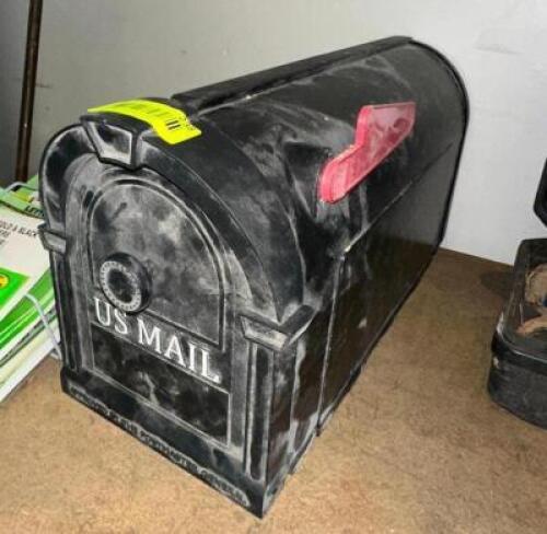 MAIL BOX