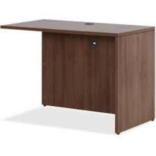 DESCRIPTION: (1) DESK BRAND/MODEL: LORELL #69979 INFORMATION: WALNUT, SEE INSPECTION SIZE: 47-1/4" W X 23-5/8" D X 29-1/2" H RETAIL$: $350.00 EA QTY: