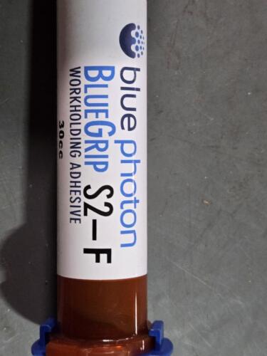 DESCRIPTION: (4) TUBES WORKHOLDING ADHESIVE BRAND/MODEL: BLUE PHOTON S2-F SIZE: 30cc RETAIL$: $365.00 QTY: 4