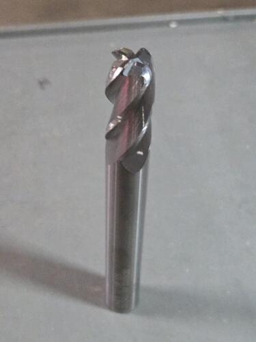 DESCRIPTION: (2) SOLID CARBIDE SQ END MILL BRAND/MODEL: FULLERTON 30224 SIZE: 5/8" dia RETAIL$: $267.98 QTY: 2