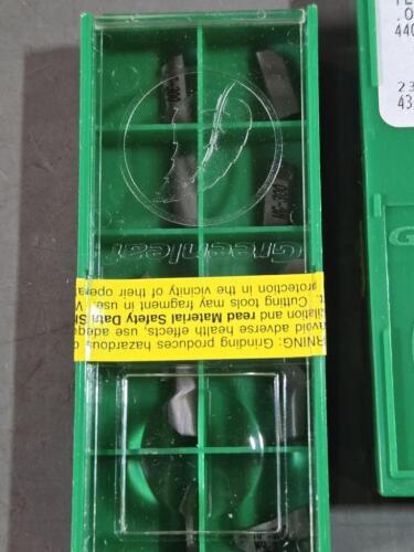 DESCRIPTION: (20) CERAMIC GROOVING INSERTS BRAND/MODEL: GREENLEAF TL-17-9587 WG-300 RETAIL$: $762.90 QTY: 20