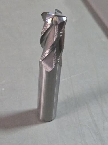 DESCRIPTION: (2) SOLID CARBIDE SQ END MILL BRAND/MODEL: GARR TOOL 13310 SIZE: 1/2" DIA .050 RAD RETAIL$: $262.35 QTY: 2