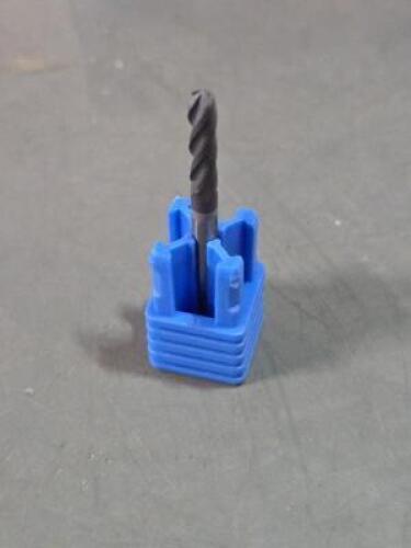 DESCRIPTION: (4) CARBIDE BALL END MILLS BRAND/MODEL: CHRYSTALLUME P820-200008-1 SIZE: 1/8" DIA 1/2" LOC 1/8" SD RETAIL$: $643.00 QTY: 4