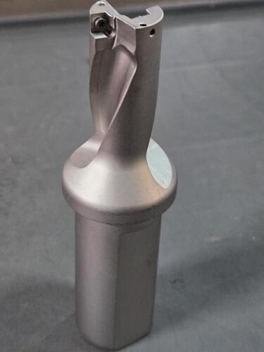 DESCRIPTION: (1) INDEXABLR INSERT DRILL BRAND/MODEL: HERTEL 4006088 SIZE: 18-25mm DIA RETAIL$: $528.10 QTY: 1