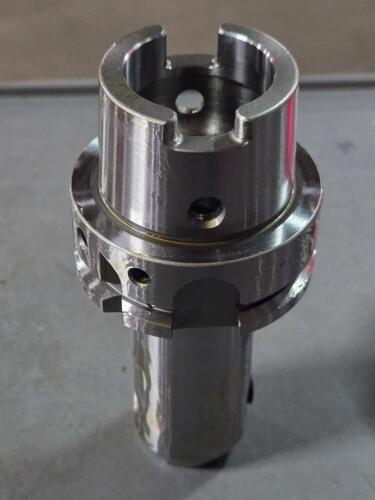 DESCRIPTION: (1) TAPER SHANK END MILL HOLDER BRAND/MODEL: ACCUPRO 92149053 SIZE: HSK63A TYAPER 1/2 HD RETAIL$: $314.88 QTY: 1