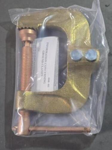DESCRIPTION: (1) BRASS GROUND CLAMP BRAND/MODEL: GRAINGER 19N772 SIZE: 800 A 1/0 AWG TO 3/0 AWG RETAIL$: $87.33 QTY: 1