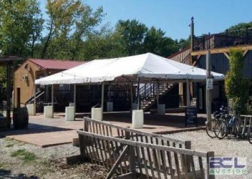 20X30 WEST COAST FRAME TENT #409