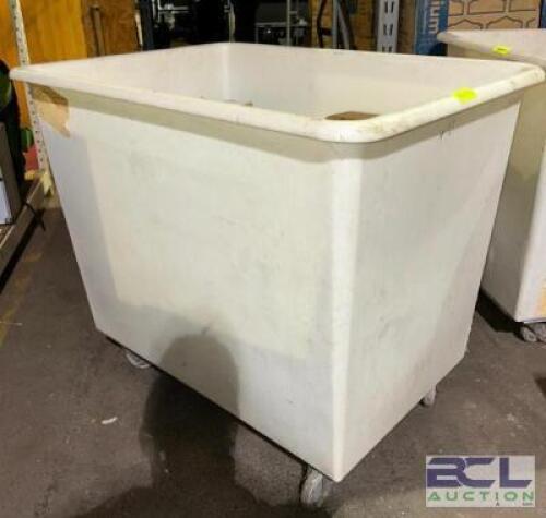 PLASTIC HOPPER CART