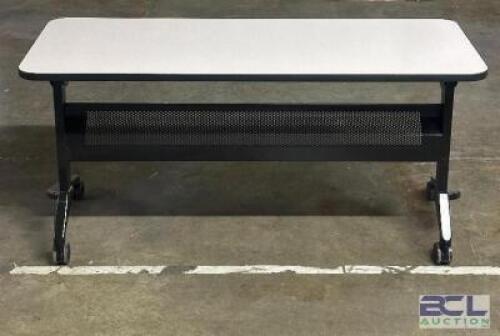5 ' ROLLING COMPUTER TABLE