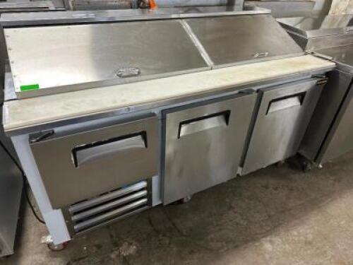 COOLTECH 72" SANDWICH PREP TABLE.
