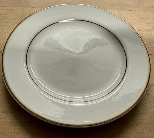 (20) HOMER LAUGHLIN 7" CHINA PLATES W/ GOLD TRIM