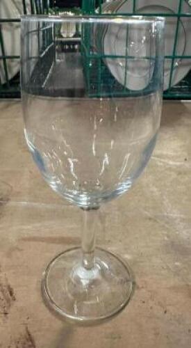 (25) WINE GLASSES