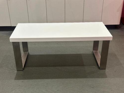 4 FT. HEAVY DUTY BENCH