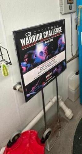 2 FT. FREE STANDING RETAIL SIGN HOLDER