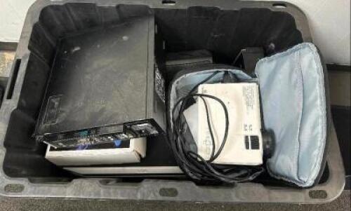 DESCRIPTION:&nbsp;&nbsp; CONTENTS OF TOTE. ASSORTED OLD ELECTRONICS. ADDITIONAL INFORMATION:&nbsp; TWO OLDER COMPUTERS AND (1) OLDER PROJECTOR.&nbsp; ASSORTED PARTS.&nbsp;&nbsp; TO