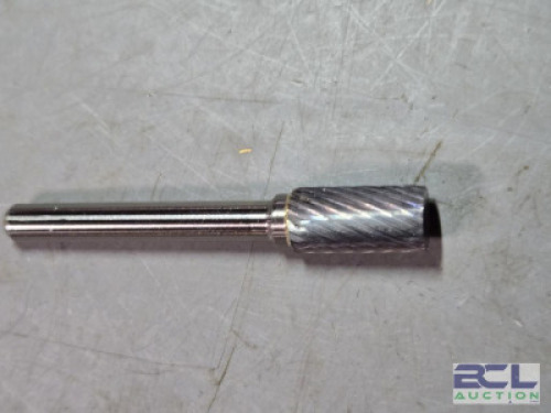 DESCRIPTION: (4) CARBIDE CYLINDER BUR BRAND/MODEL: WESTWARD 19D638 SIZE: 9.5MM RETAIL$: $162.30 QTY: 4