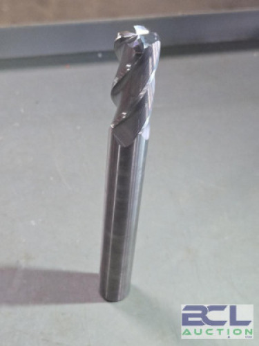 DESCRIPTION: (2) SOLID CARBIDE SQ END MILL BRAND/MODEL: FULLERTON 30224 SIZE: 5/8" dia RETAIL$: $267.98 QTY: 2