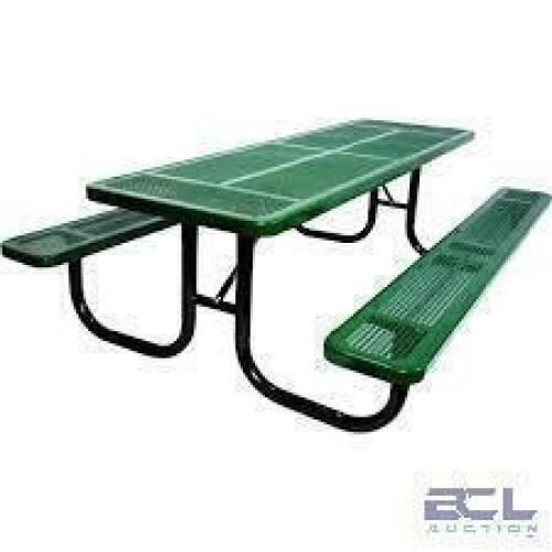 DESCRIPTION: (1) BENCH W/BACKRESTBRAND/MODEL: ULTRASITEINFORMATION: GREENSIZE: APPROX 8'RETAIL$: $1054.28 EAQTY: 1