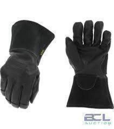 DESCRIPTION: (4) ALL PURPOSE WELDING GLOVES BRAND/MODEL: TORCH INFORMATION: BLACK SIZE: SIZE SMALL RETAIL$: $102.58 EA QTY: 4