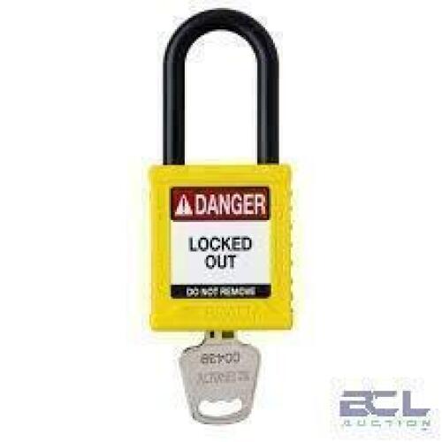 DESCRIPTION: (1) CARE OF (10) PLASTIC LOCKOUT PADLOCK BRAND/MODEL: BD-G802S INFORMATION: YELLOW SIZE: 1/4X1-1/2 X 3 RETAIL$: $36.00 EA QTY: 1