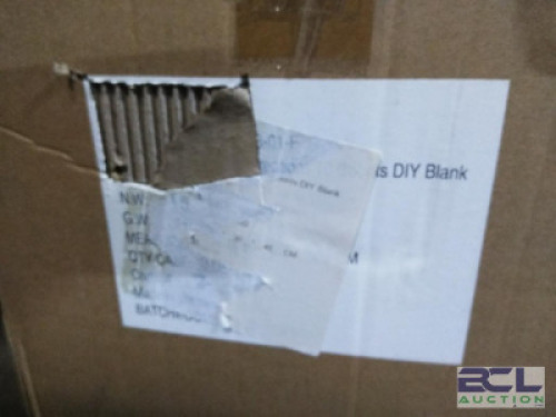 DESCRIPTION: (1) CASE OF WHITE FLAGS ON STRING INFORMATION: IMAGES ARE FOR ILLUSTRATION PURPOSES ONLY AND MAY NOT BE AN EXACT REPRESENTATION OF THE PR